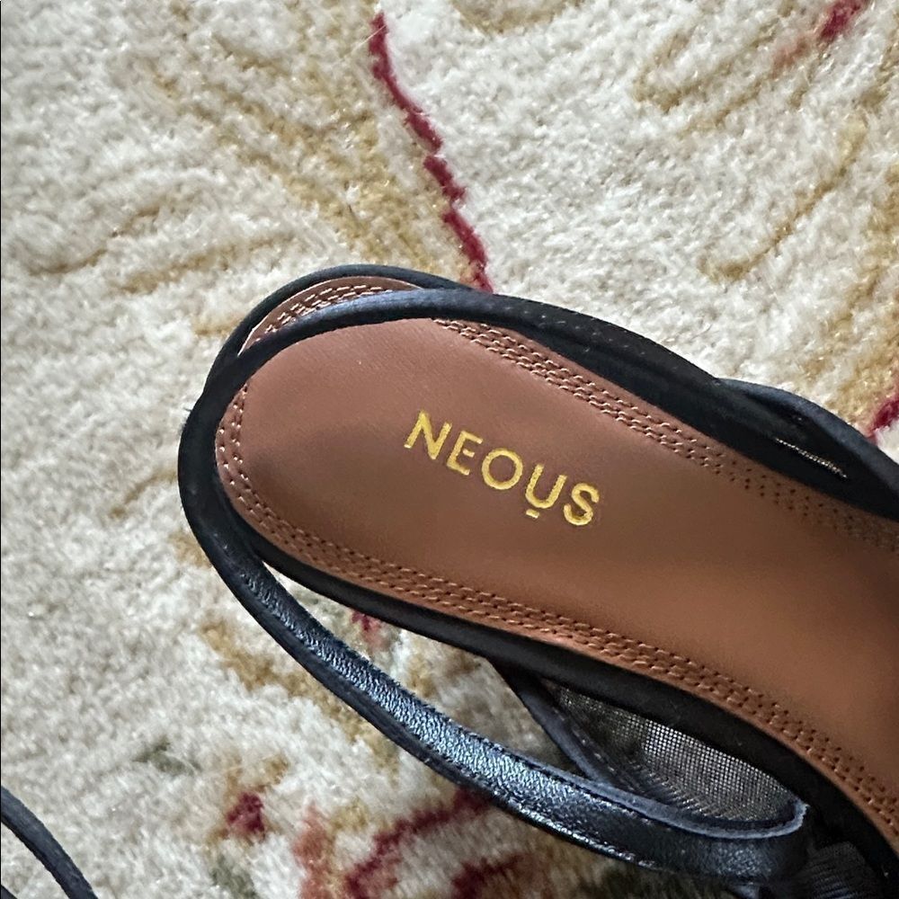 Neous Black Irene Slingback Pumps 40 size 39 - Picture 4 of 5